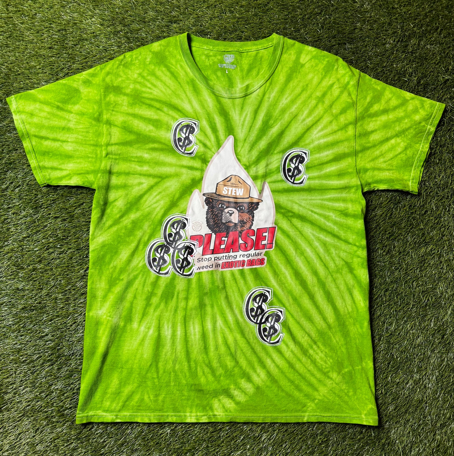 Chris Smokes Vintage Exotic T Shirt