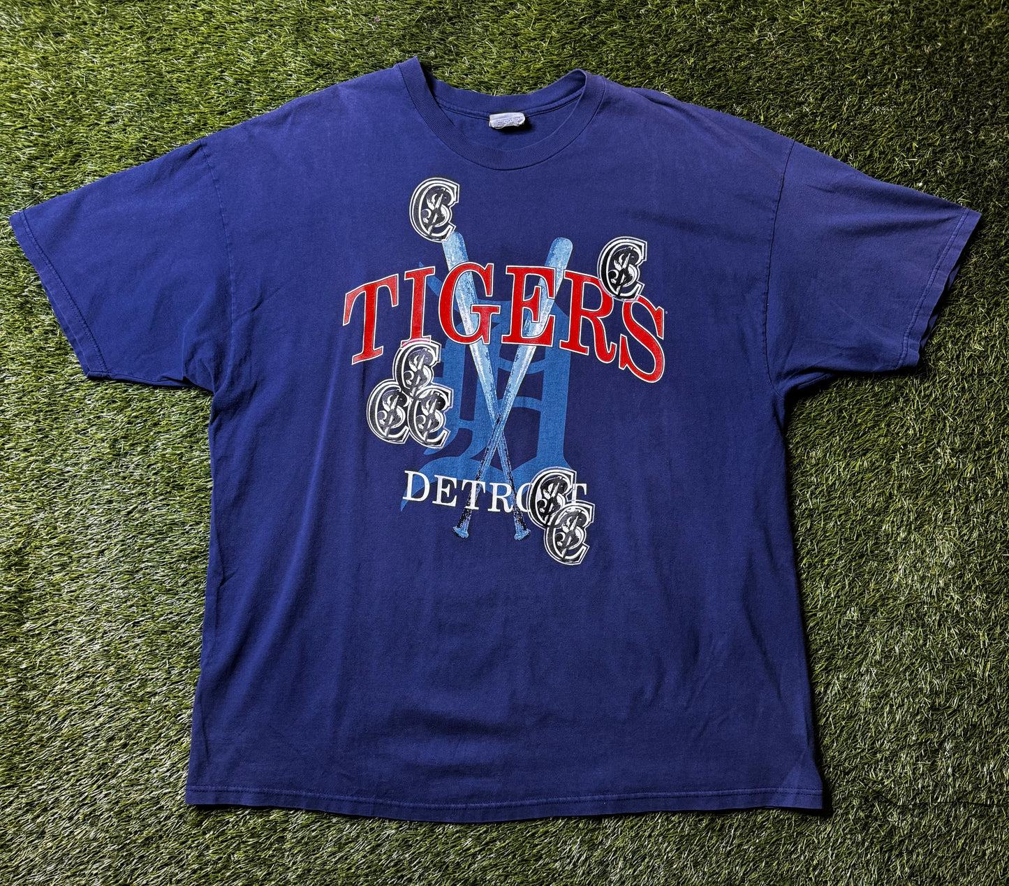 Chris Smokes Vintage Detroit Tigers Bats T Shirt