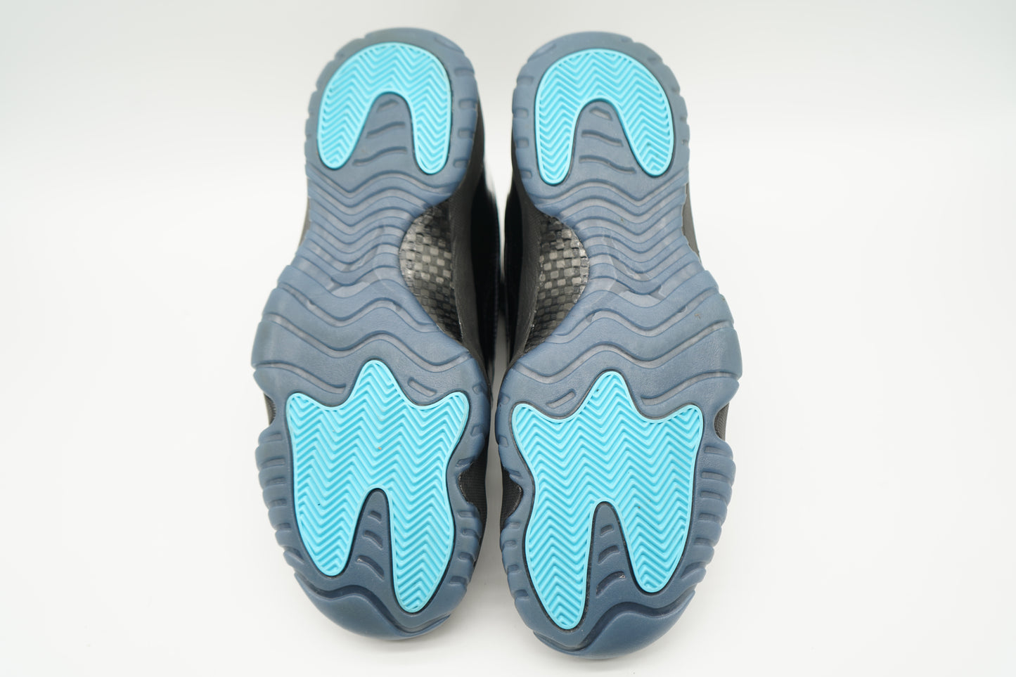 Jordan 11 Retro Gamma Blue (2025)