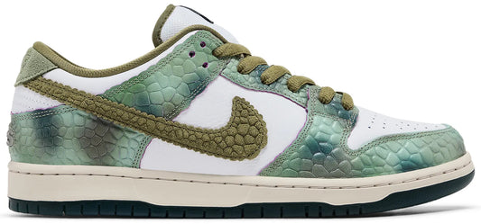 Nike SB Dunk Low Alexis Sablone Chameleon