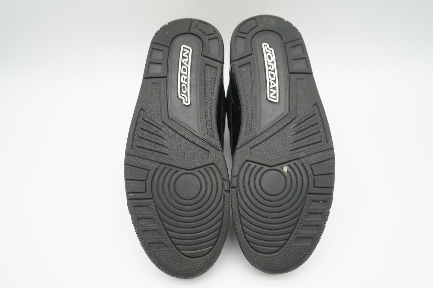 Jordan 3 Retro Black Cat (2025)