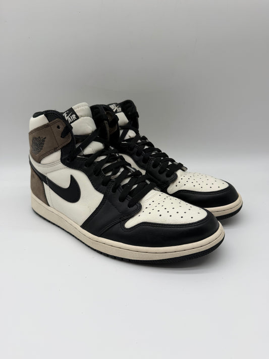 Jordan 1 Retro High Dark Mocha