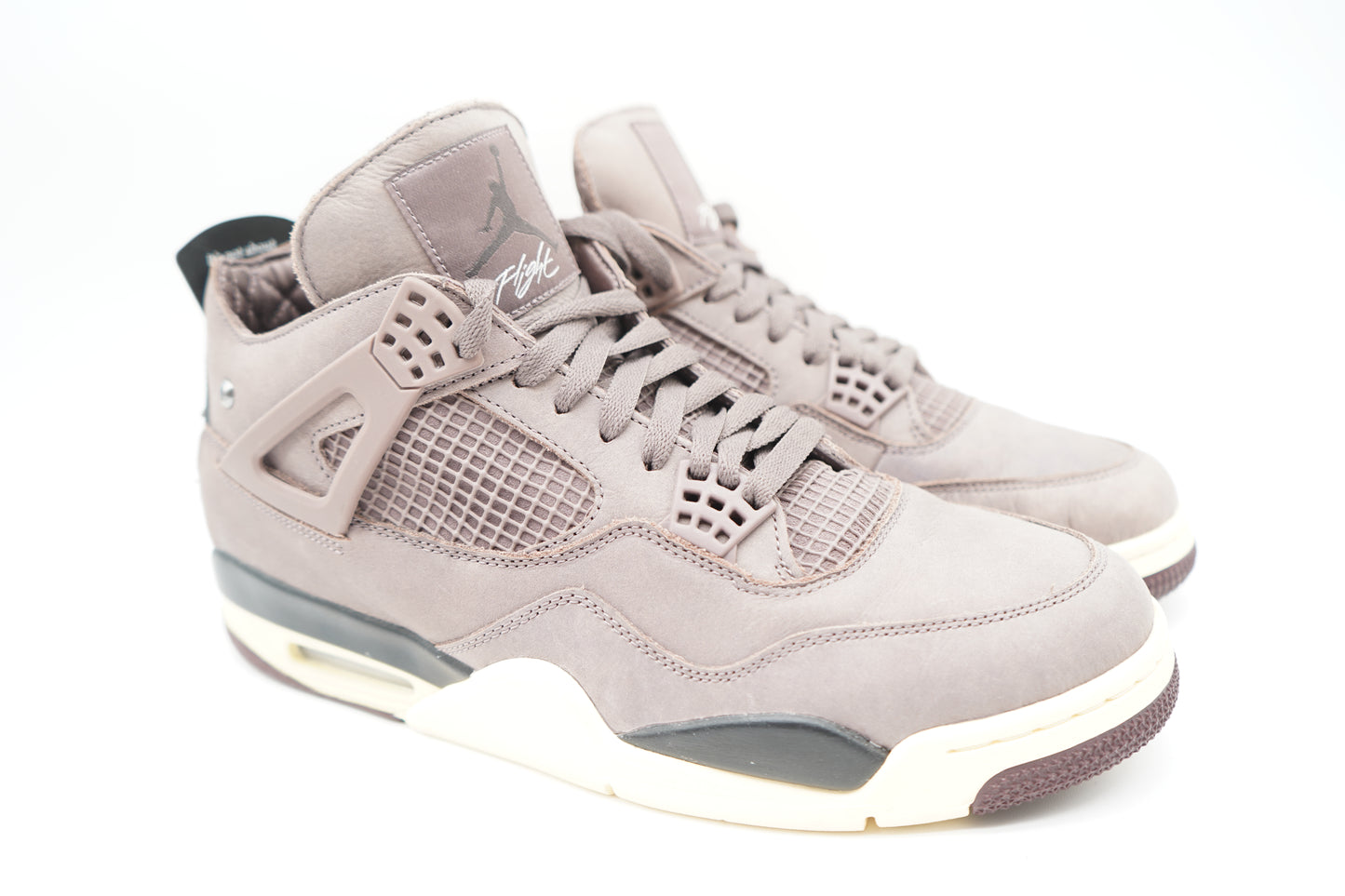 Jordan 4 Retro SP A Ma Maniére Violet Ore