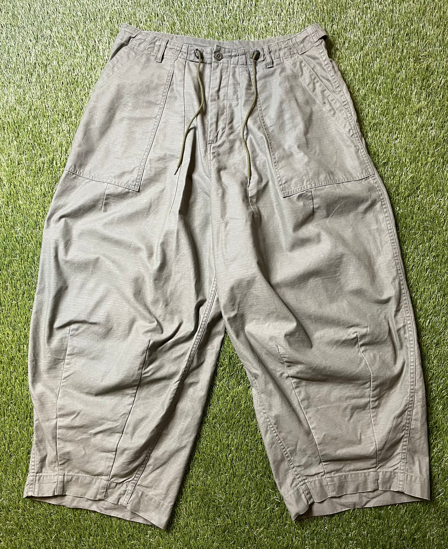 Needes Baggy Olive Pants