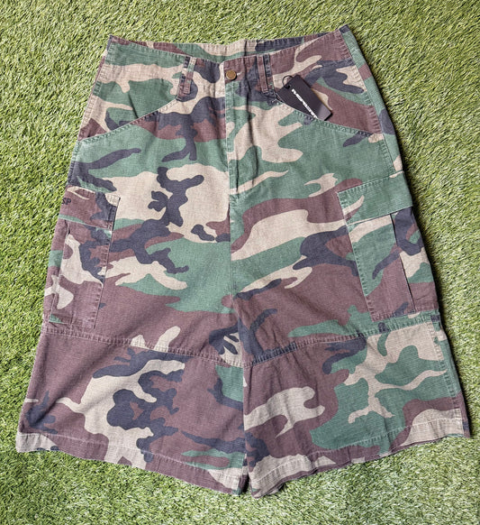 GV Gallery Raspberry 3/4 Shorts