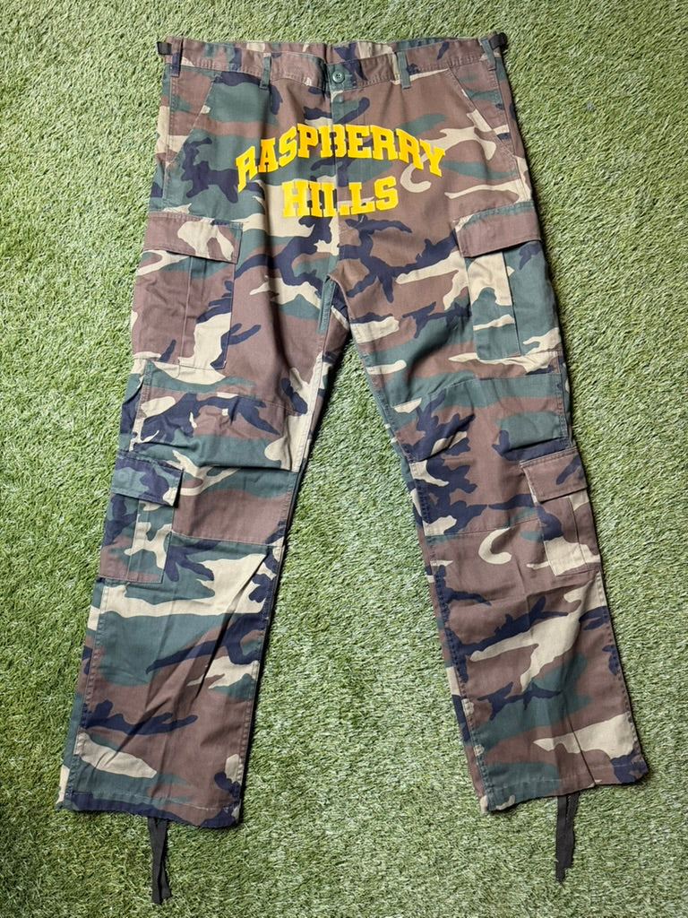 GV Gallery Raspberry Hills Camo Cargo Pants