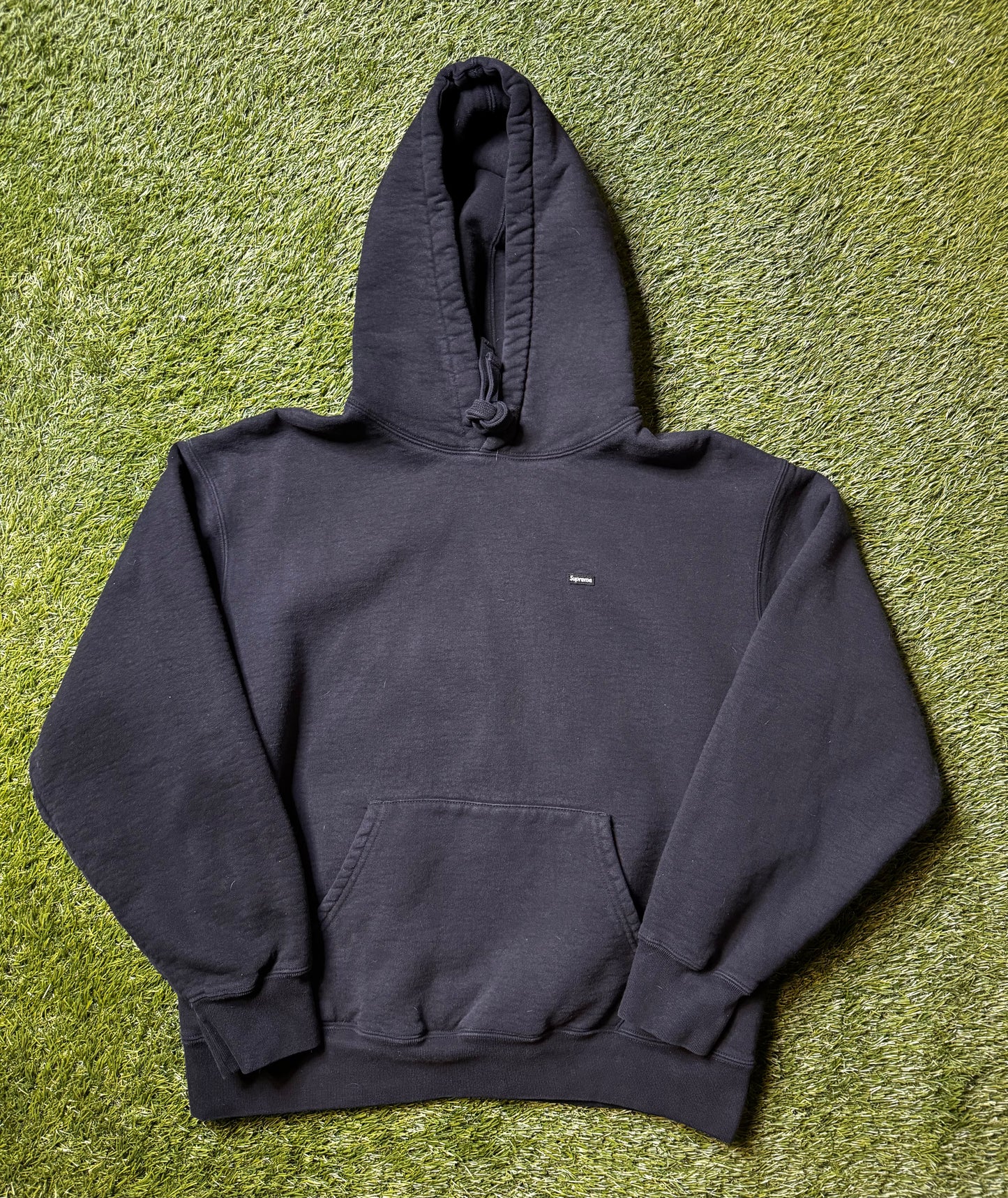 Supreme Small Box Hooded Sweatshirt (FW25) Black
