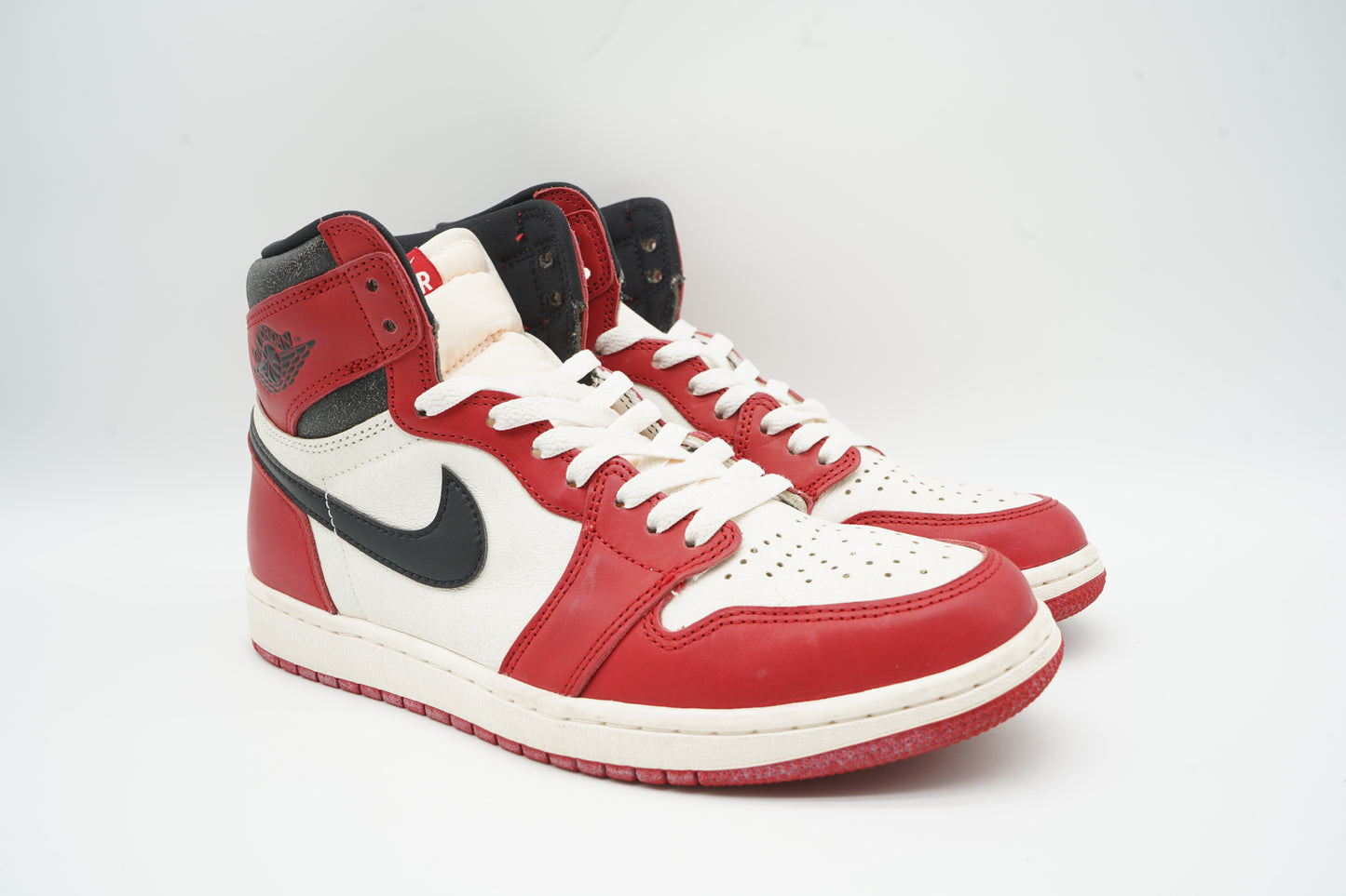 Jordan 1 Retro High OG Lost and Found