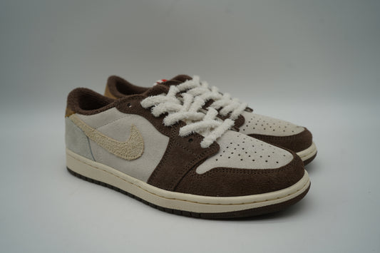 Jordan 1 Retro Low OG Year of the Rabbit