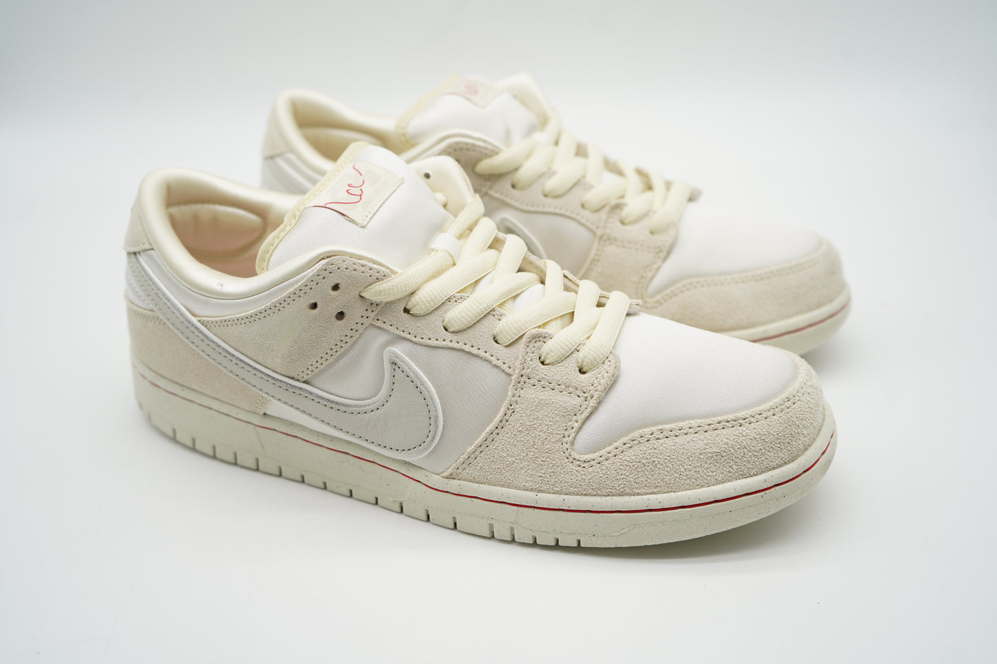 Nike SB Dunk Low City of Love Light Bone