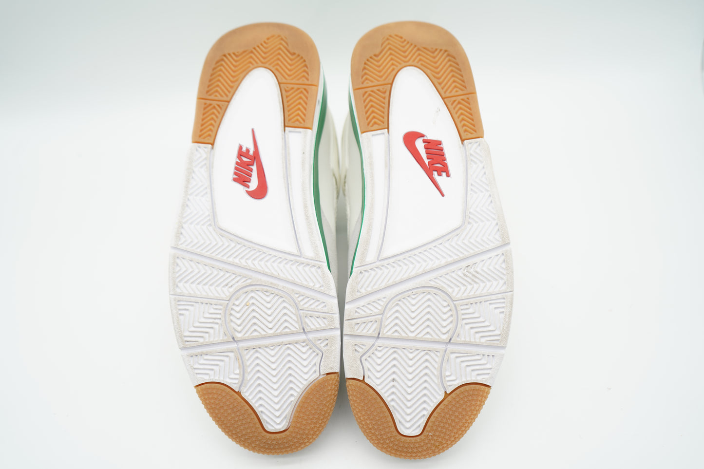 Jordan 4 Retro SB Pine Green