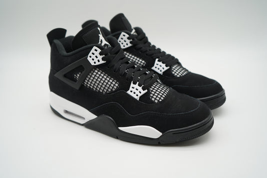 Jordan 4 Retro White Thunder