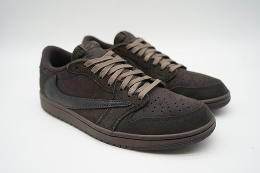 Jordan 1 Retro Low OG SP Travis Scott Velvet Brown