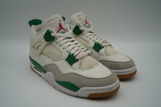 Jordan 4 Retro SB Pine Green