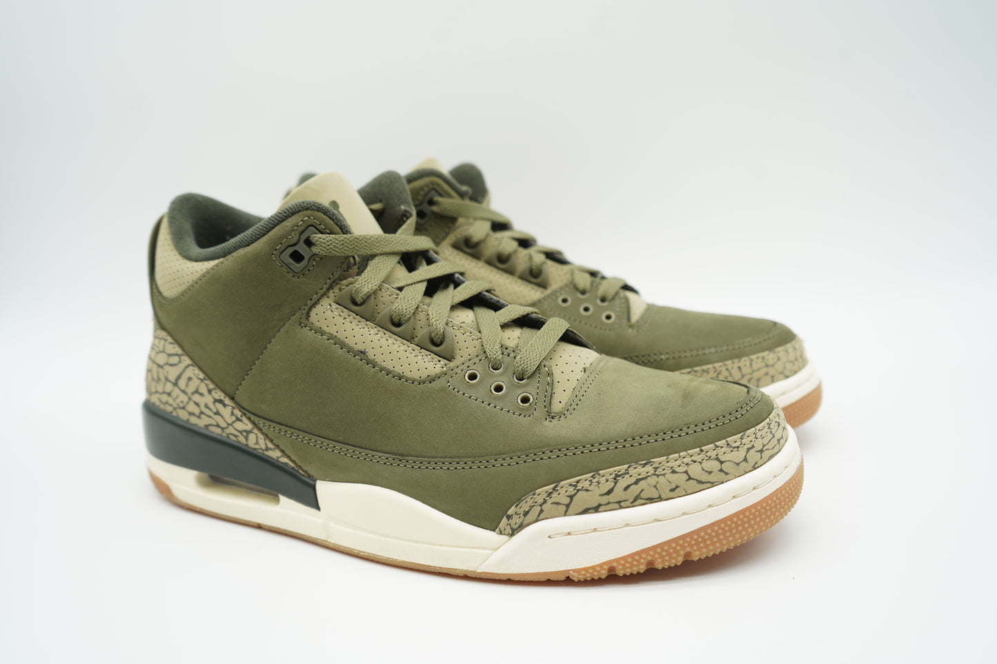 Jordan 3 Retro Family Affair