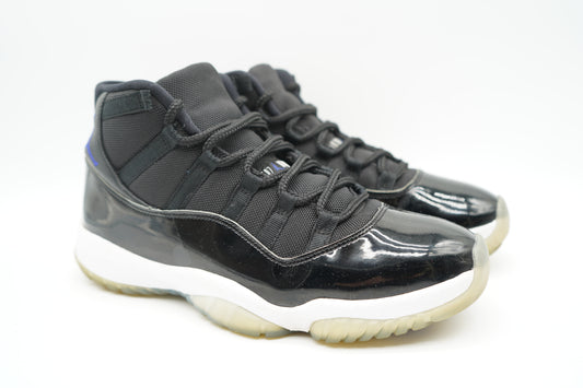 Jordan 11 Retro Space Jam (2016)