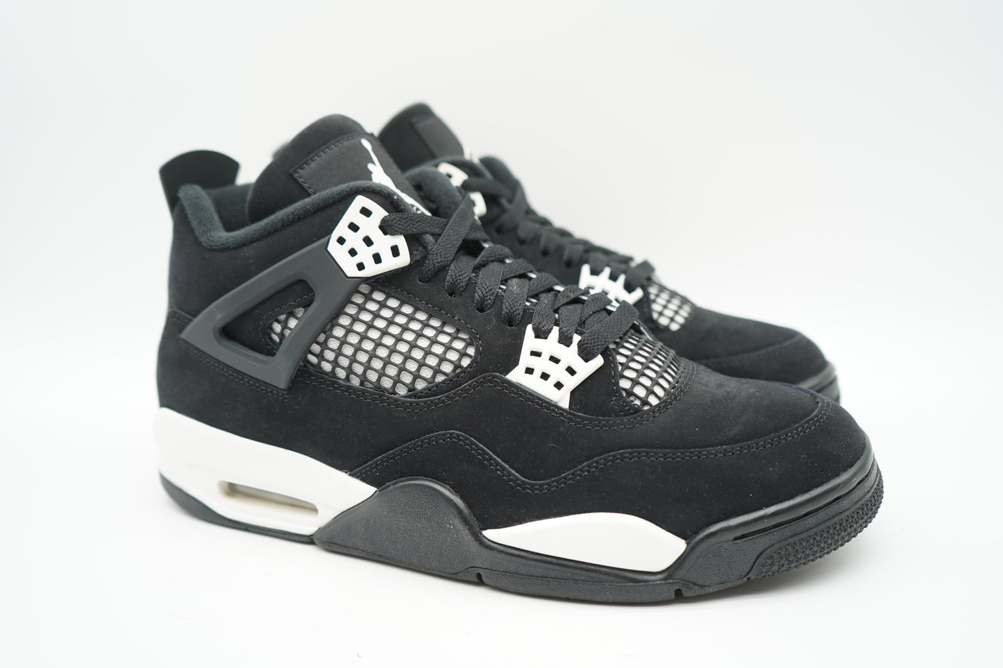 Jordan 4 Retro White Thunder