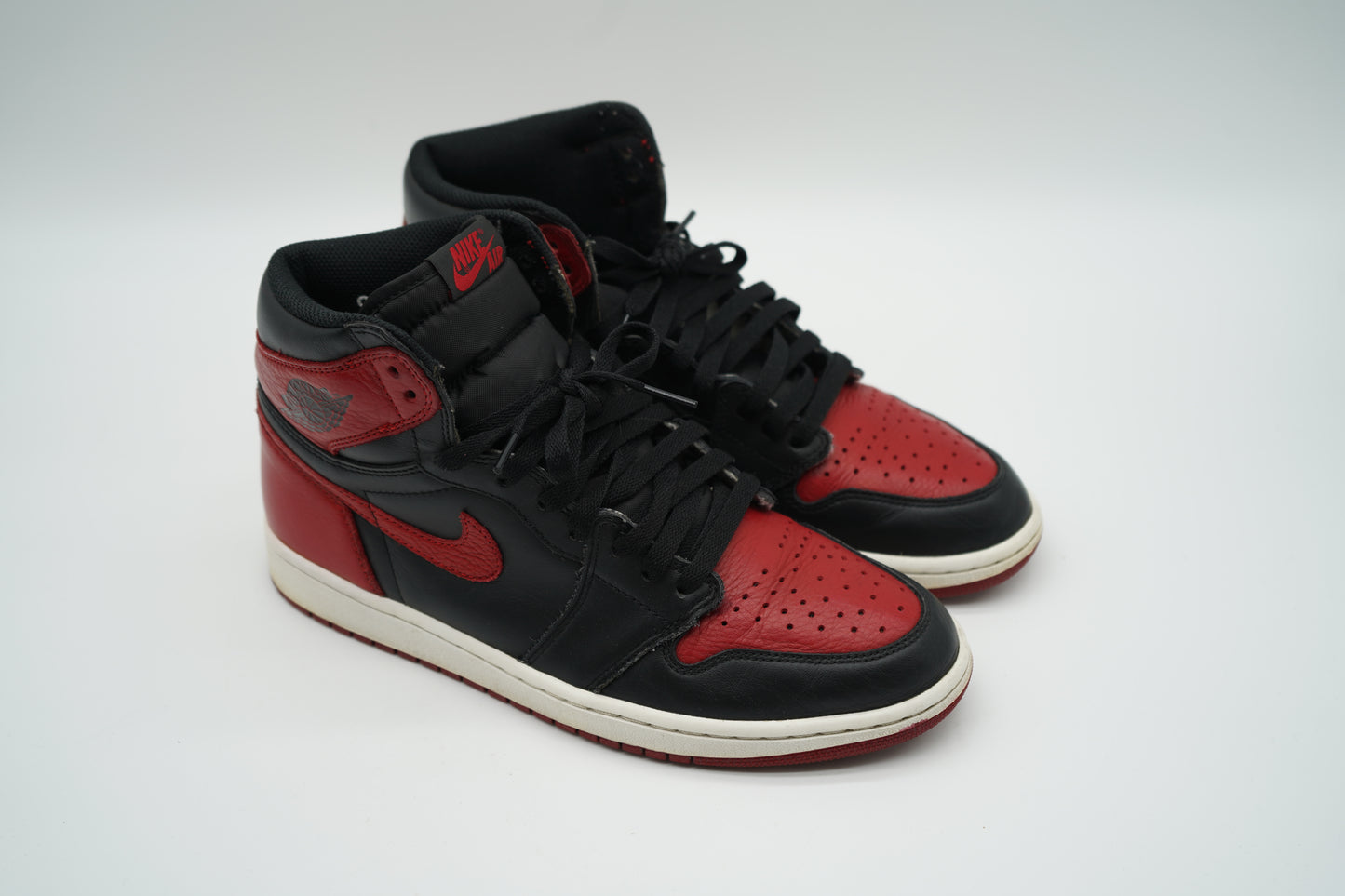 Jordan 1 Banned Bred