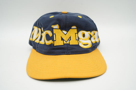 Vintage U of M Spellout Logo 7 Snapback Hat