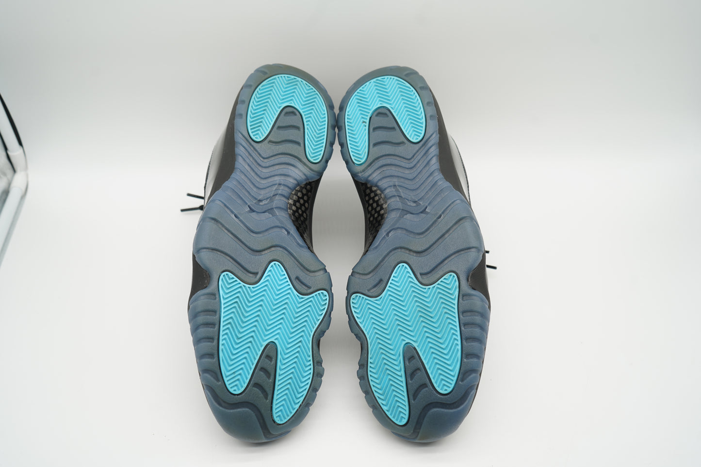 Jordan 11 Retro Gamma Blue (2025)