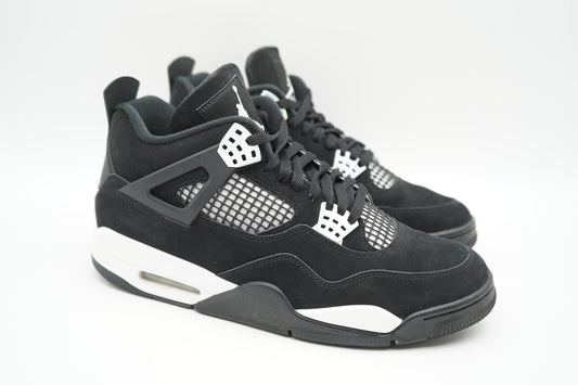 Jordan 4 Retro White Thunder