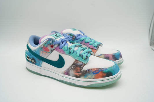 Nike SB Dunk Low Futura Laboratories Bleached Aqua