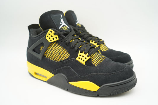 Jordan 4 Retro Thunder (2023)