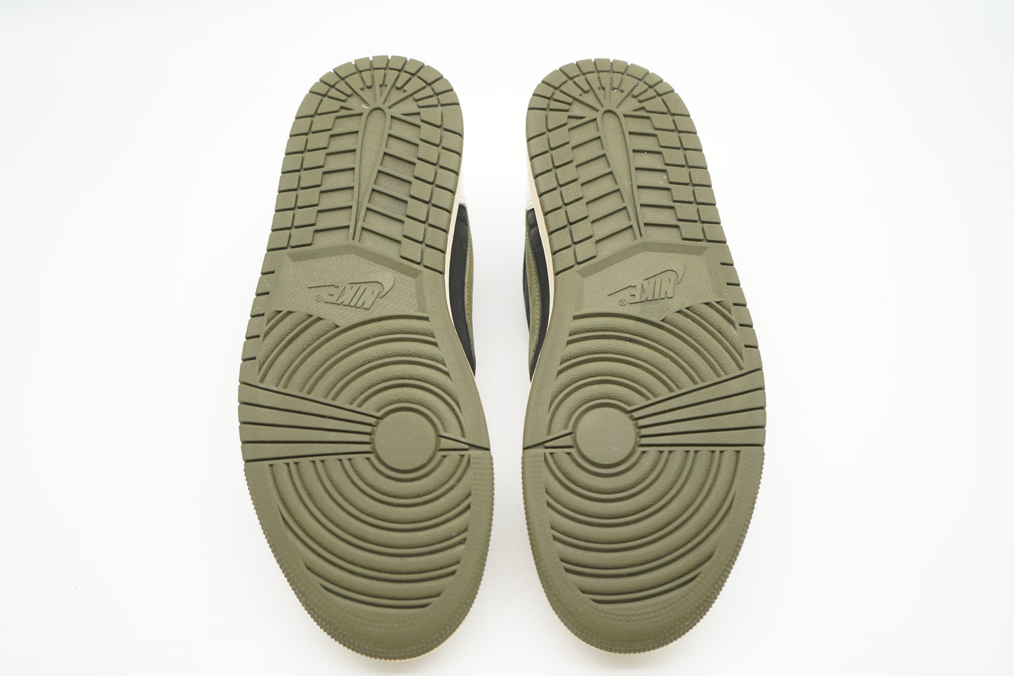 Jordan 1 Retro Low OG SP Travis Scott Olive (Women's)