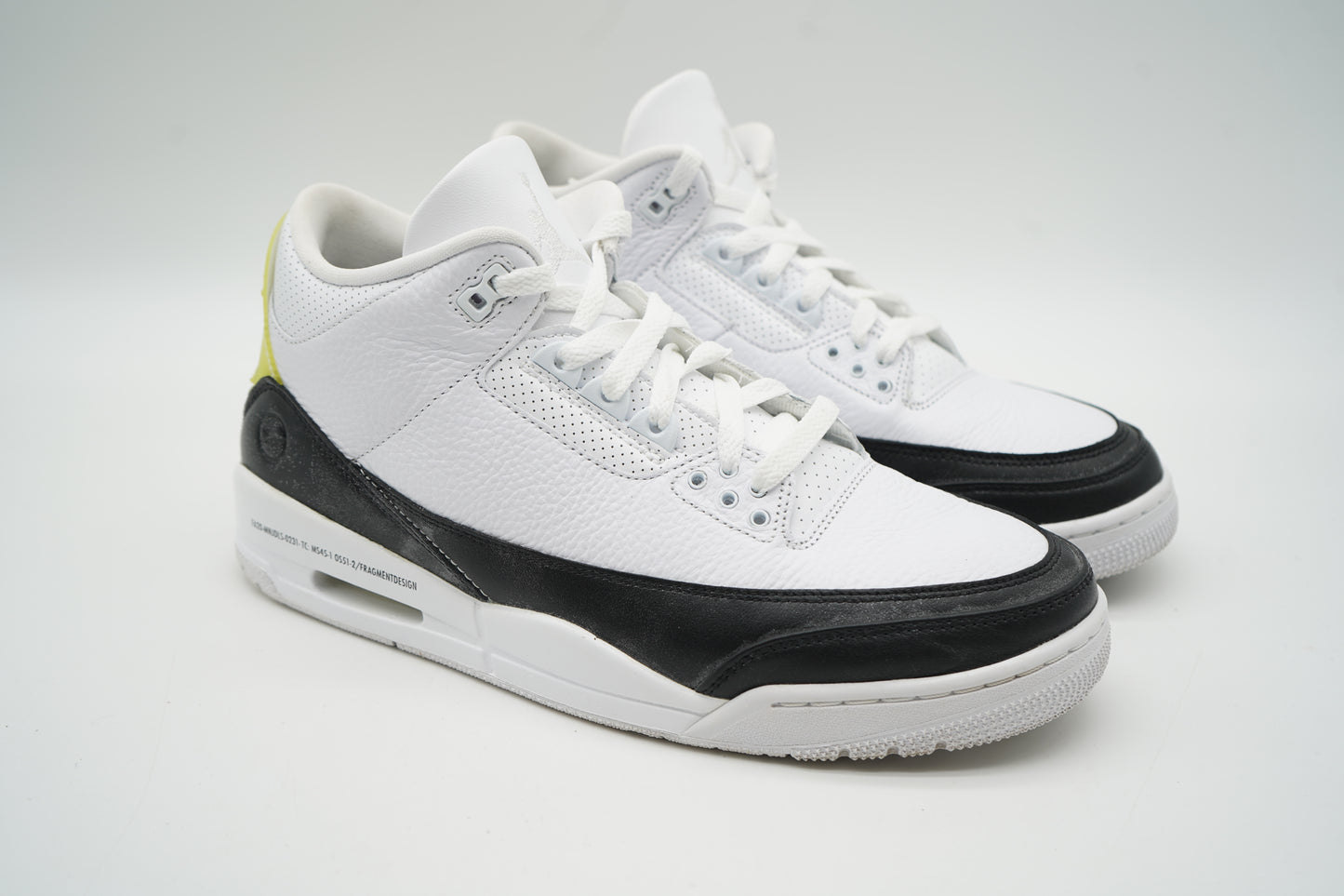 Jordan 3 Retro Fragment