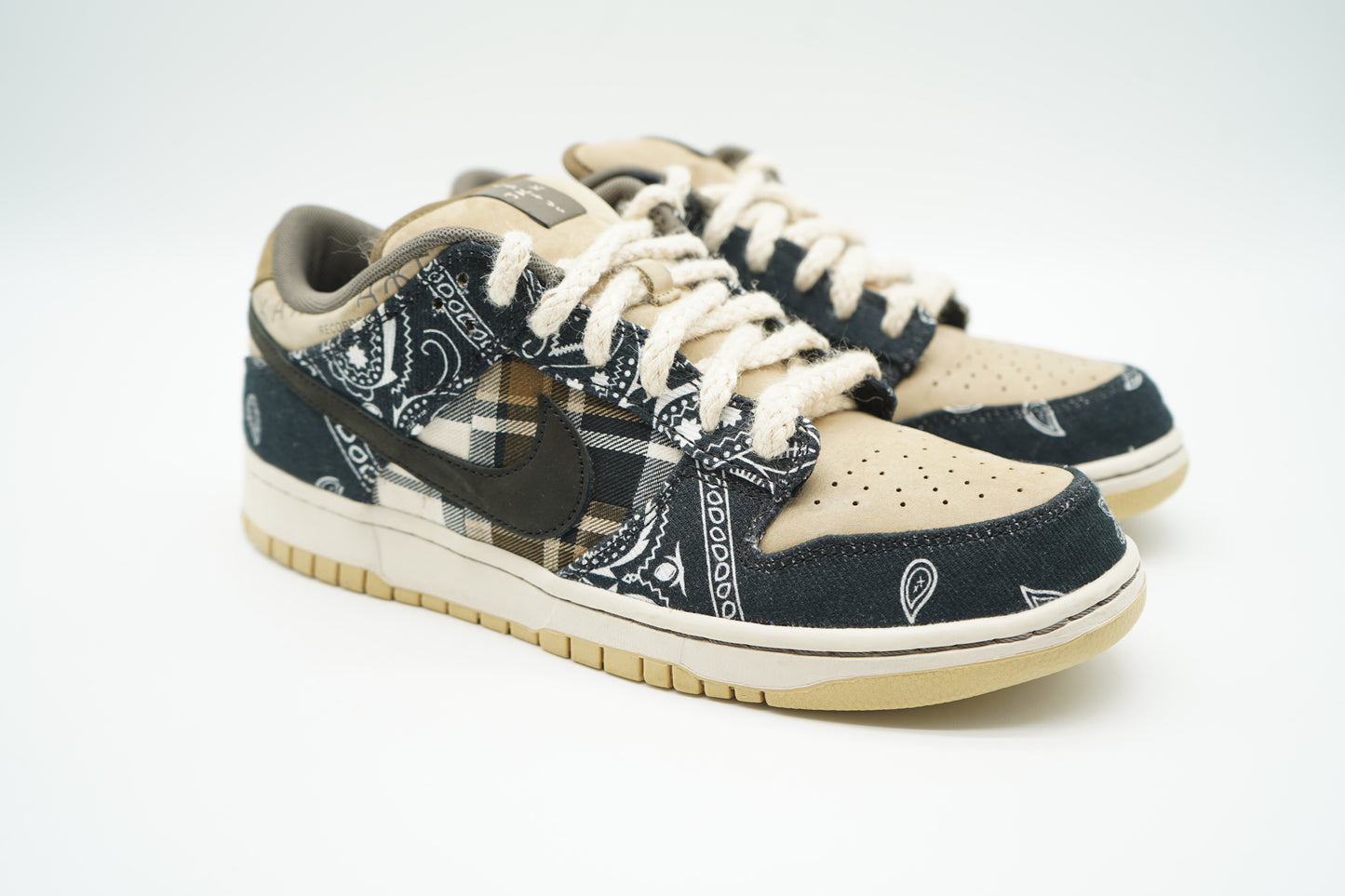 Nike SB Dunk Low Travis Scott