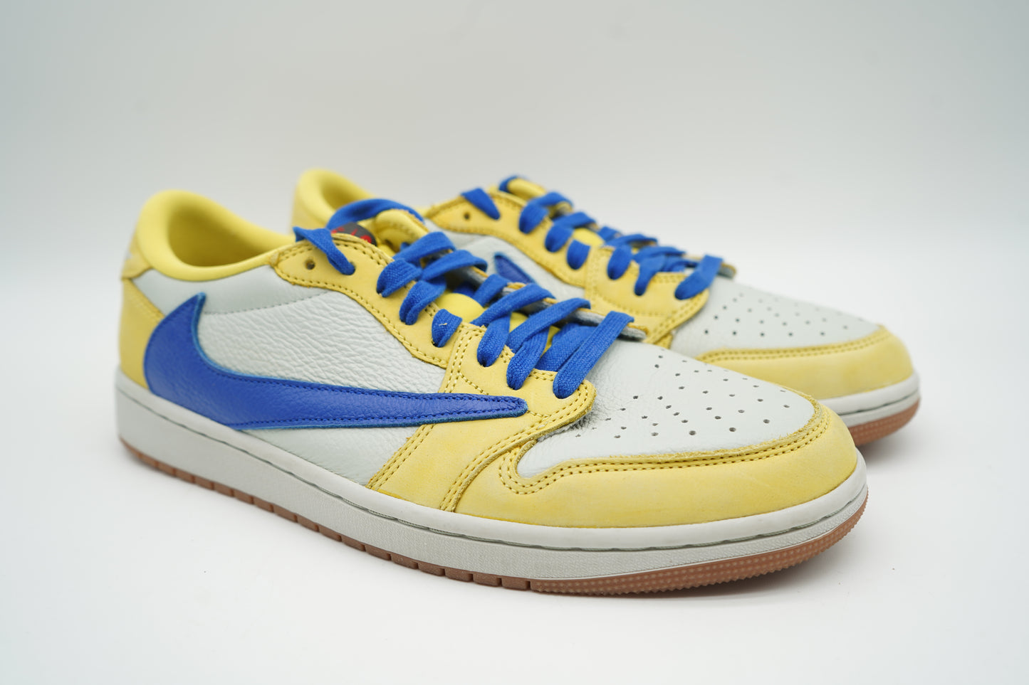 Jordan 1 Retro Low Travis Scott Canary (Women's)