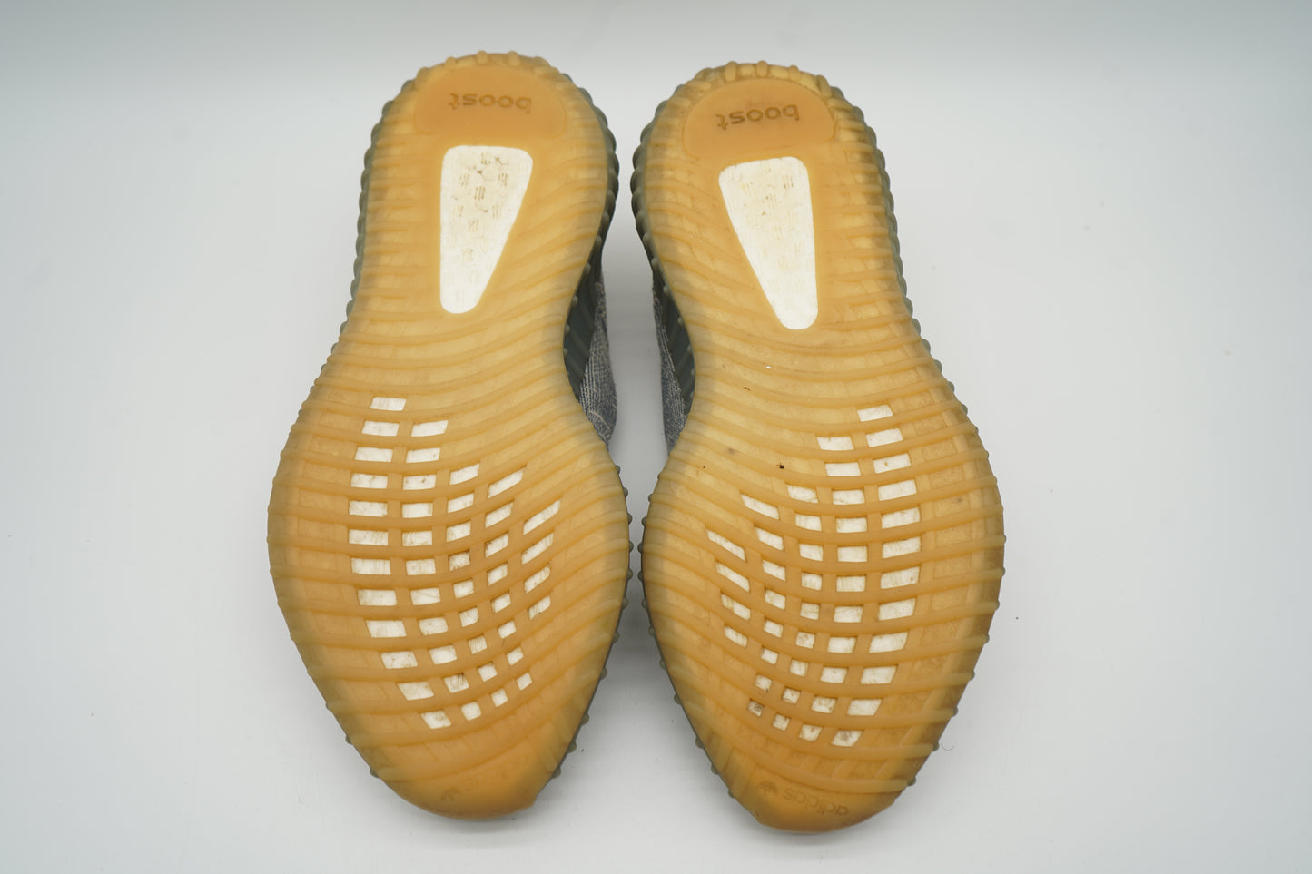 adidas Yeezy Boost 350 V2 Israfil