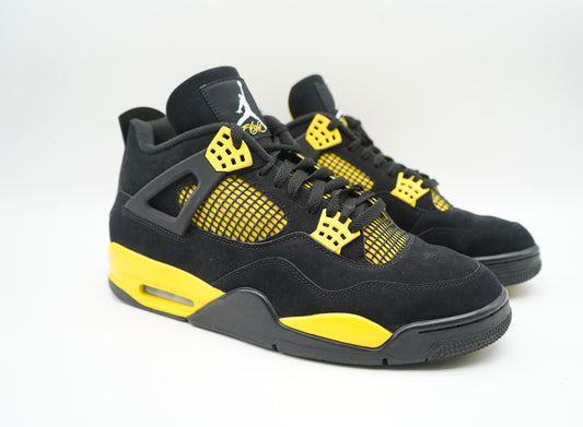 Jordan 4 Retro Thunder (2023)