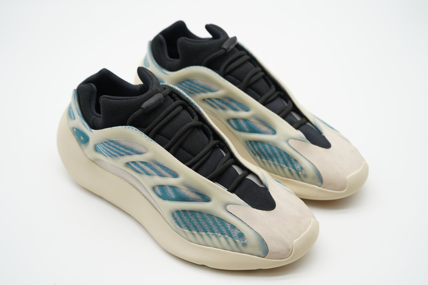 adidas Yeezy 700 V3 Kyanite