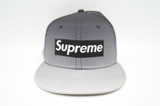 Supreme Gradient Box Logo Fitted