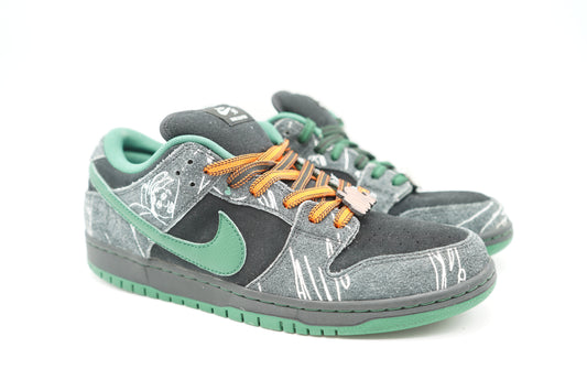 Nike SB Dunk Low There Skateboards