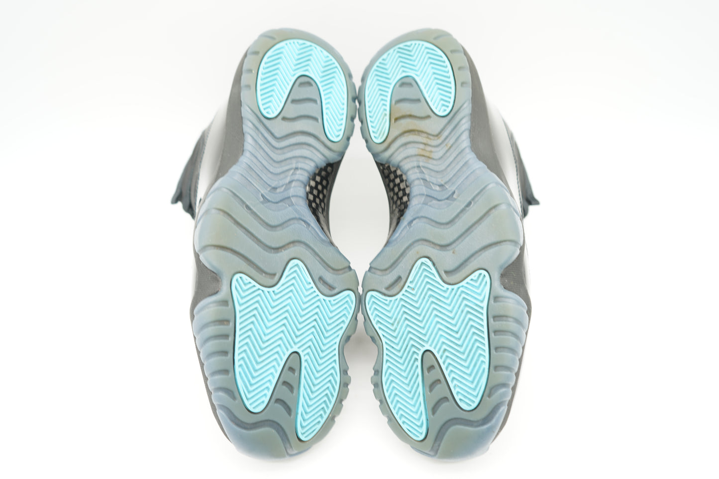 Jordan 11 Retro Gamma Blue (2025)