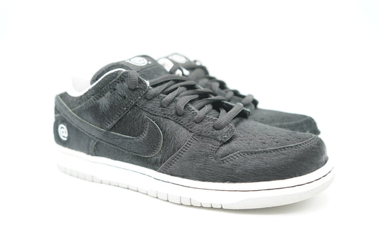 Nike SB Dunk Low Medicom Toy (2020)