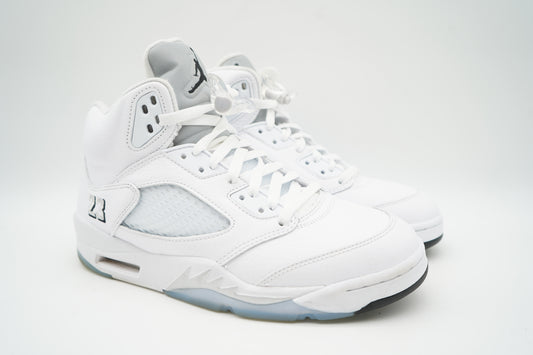 Jordan 5 Retro White Metallic (2026)