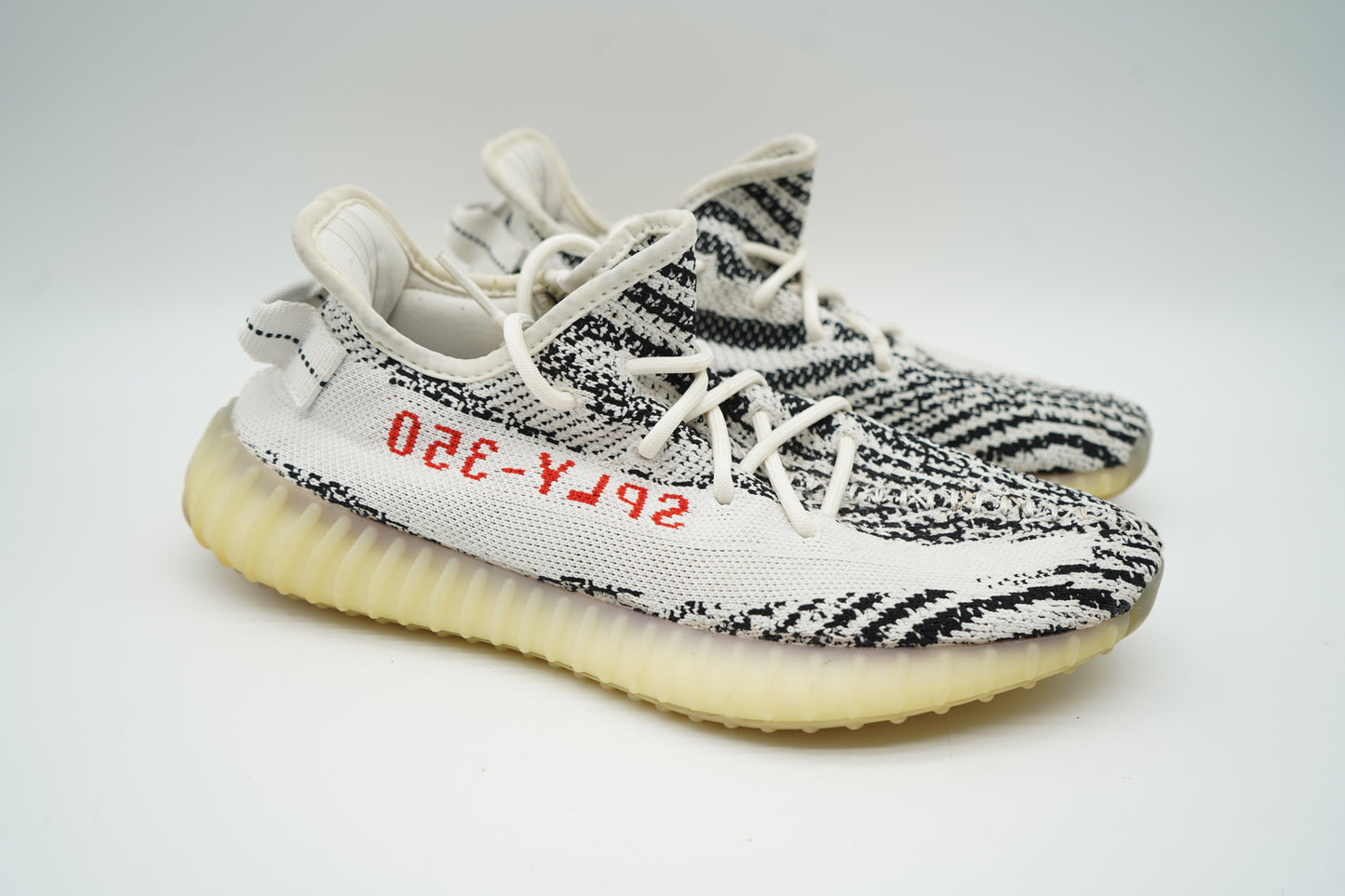 Yeezy 350 Zebra