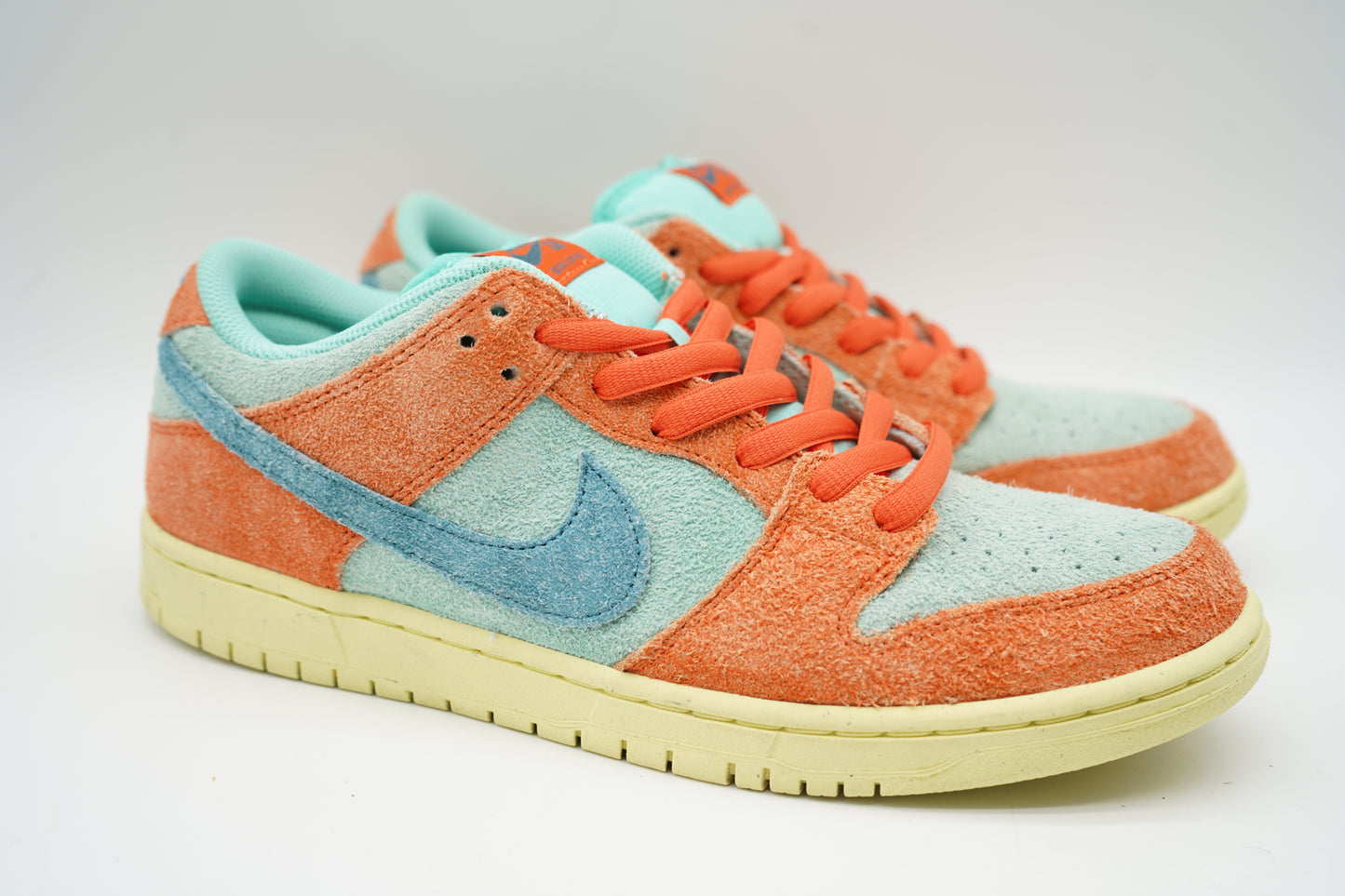 Nike SB Dunk Low Orange Emerald Rise
