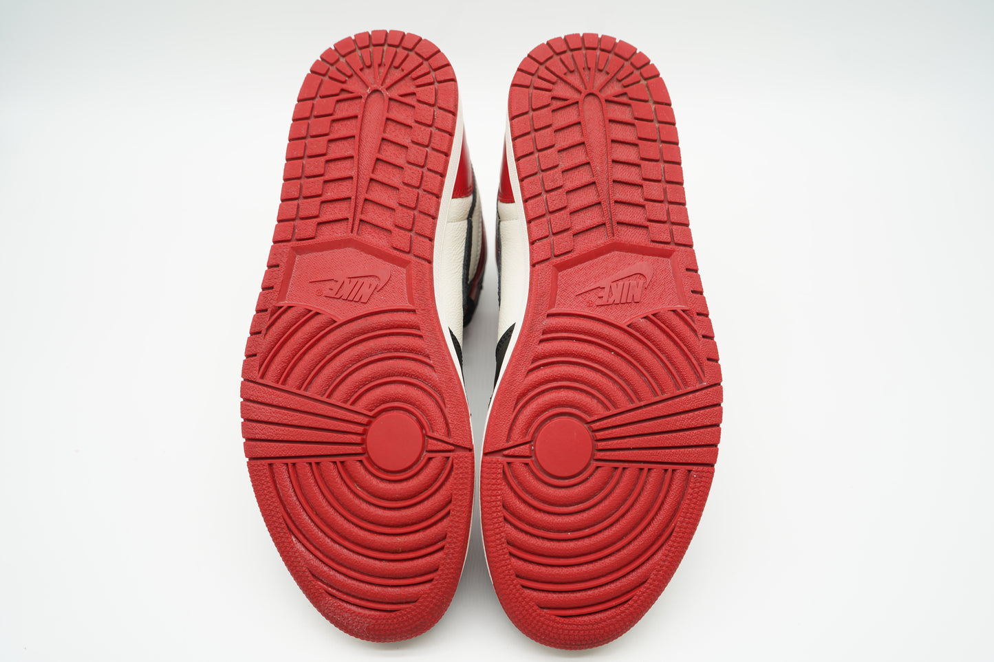 Jordan 1 High Bred Toe