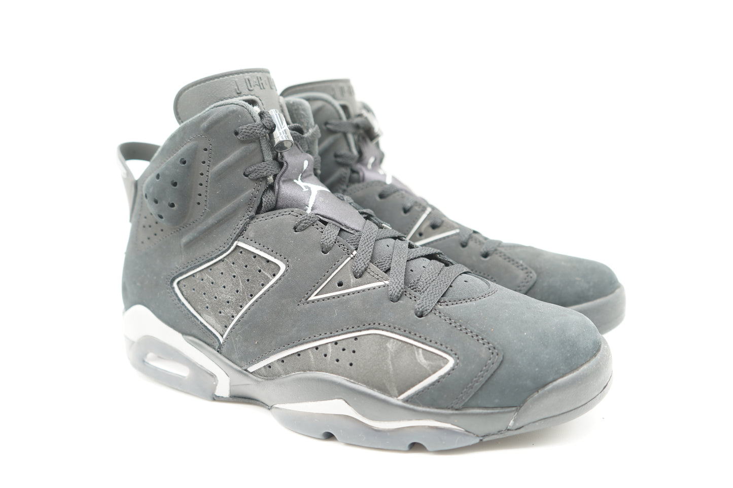 Jordan 6 Retro Cap and Gown