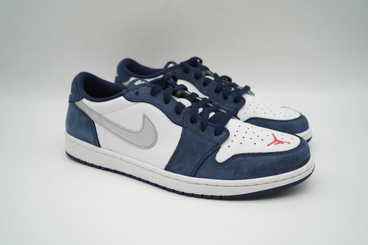 Jordan 1 Low SB Midnight Navy
