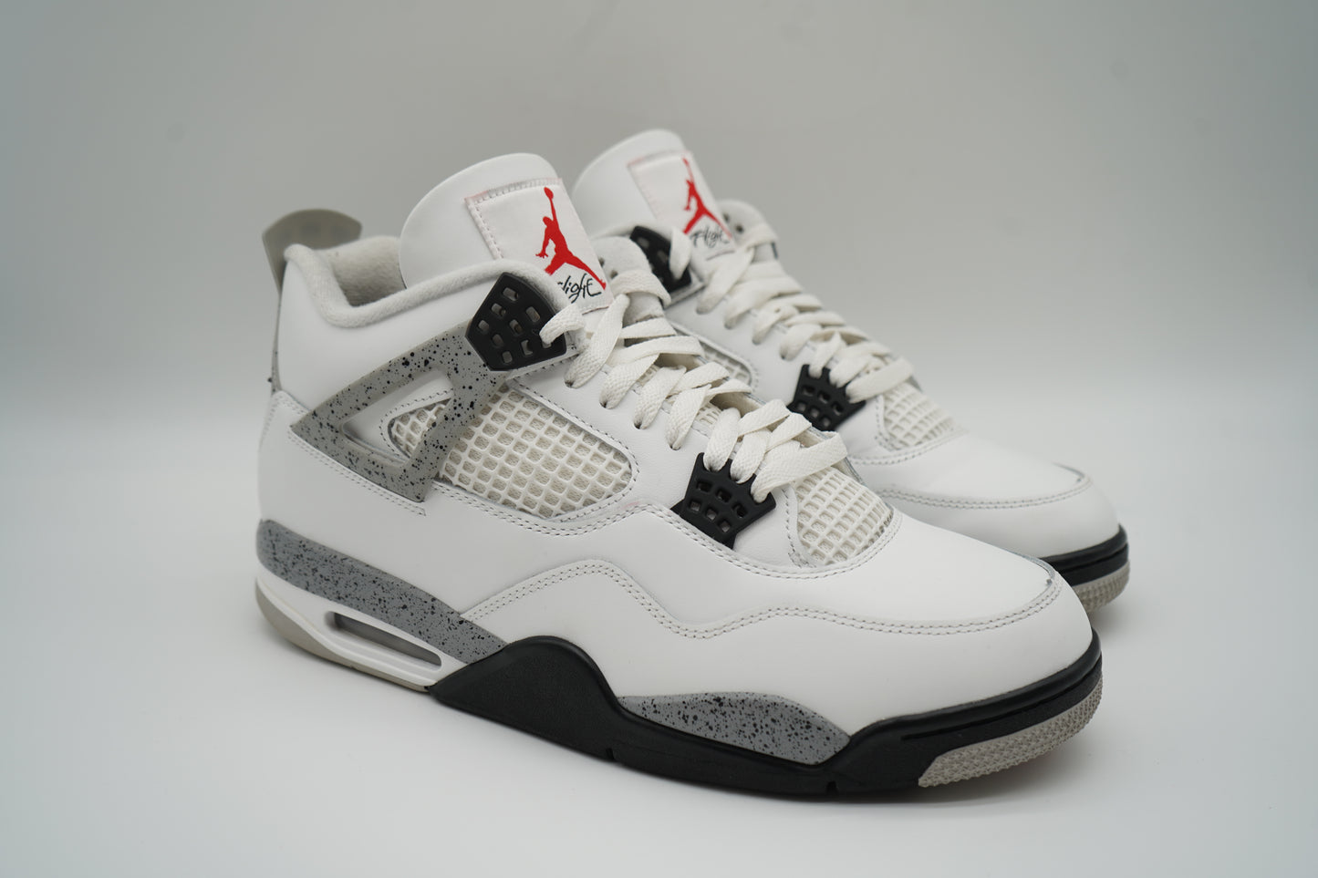 Jordan 4 Retro White Cement (2025)