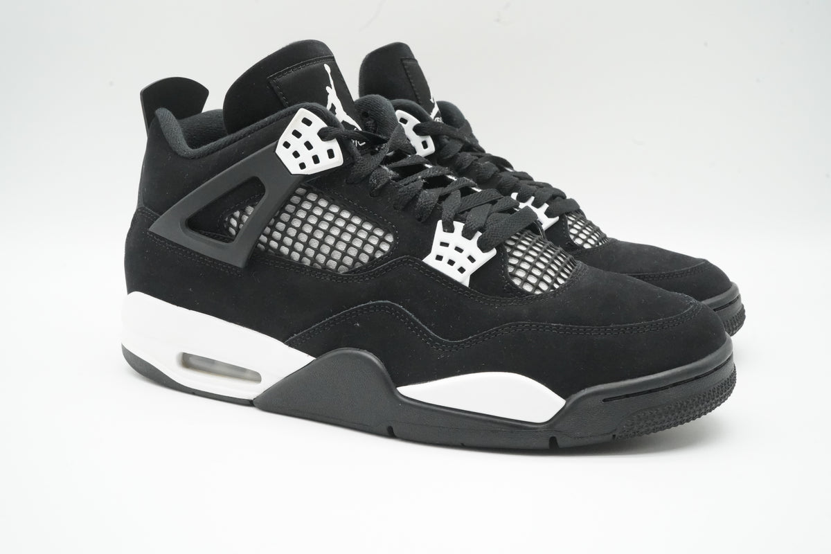 Jordan 4 Retro White Thunder