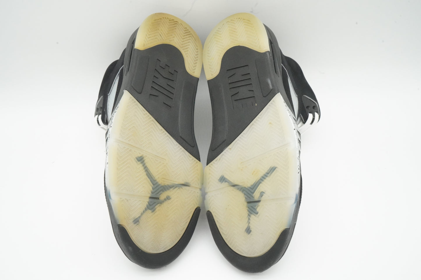 Jordan 5 Retro OG Black Metallic Reimagined