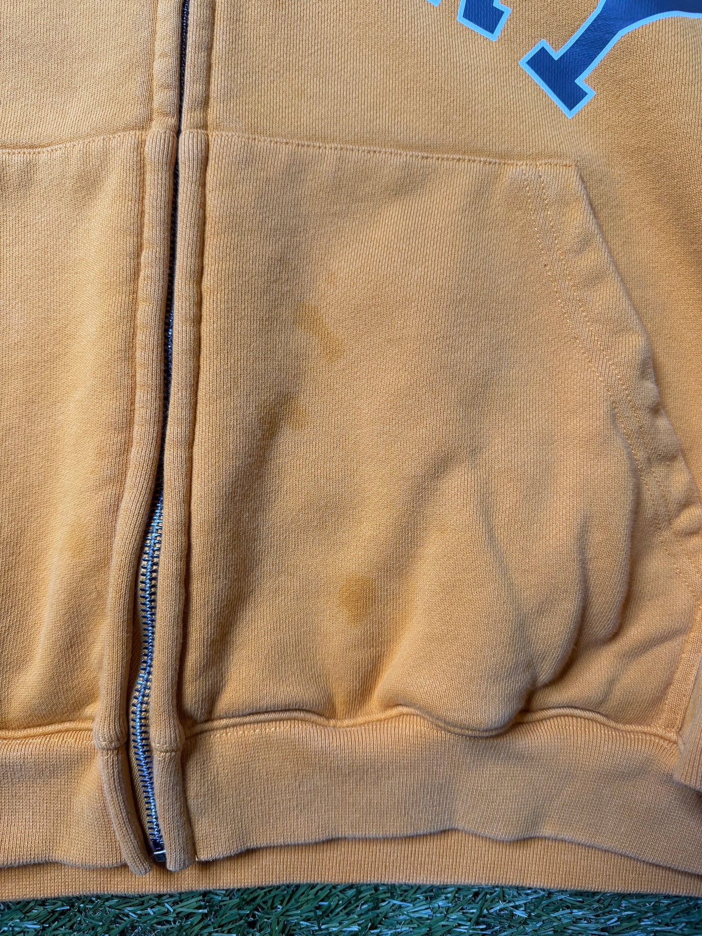 GV Gallery Raspberry Hills Mustard Zip Up