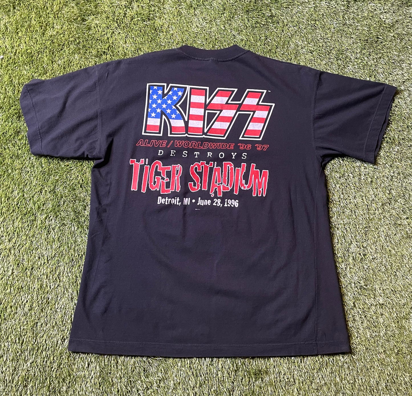 Vintage 1996 Kiss Tigers Stadium Concert T Shirt