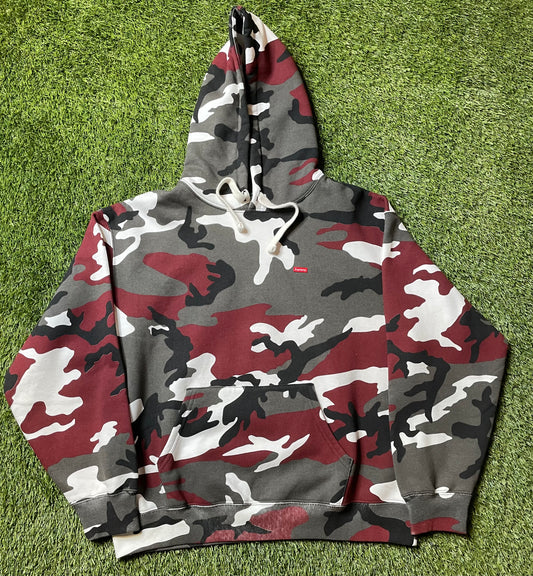 Supreme Small Box Hoodie